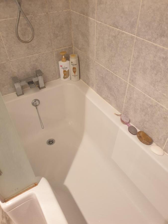 Habitación en casa particular Harry Potter Theme Double In Shared House Watford (Hertfordshire)
